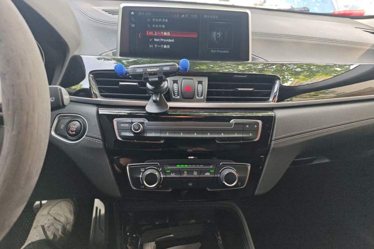 Used BMW X2 2019 sDrive20i M Sport Package China VI Emission Standard Audio And AC Panel