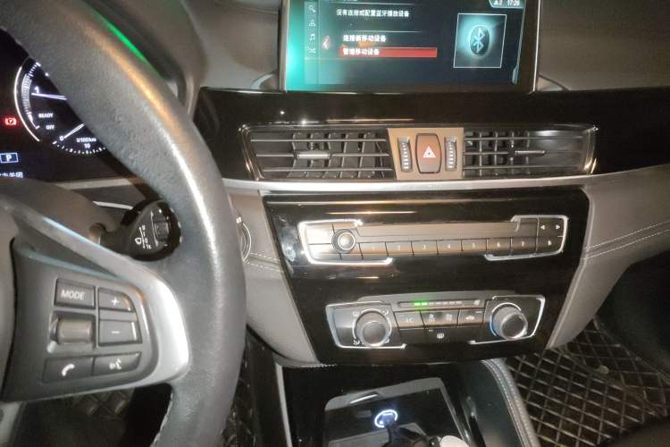 Used BMW X2 2019 sDrive20i M Sport Package China VI Emission Standard Audio And AC Panel