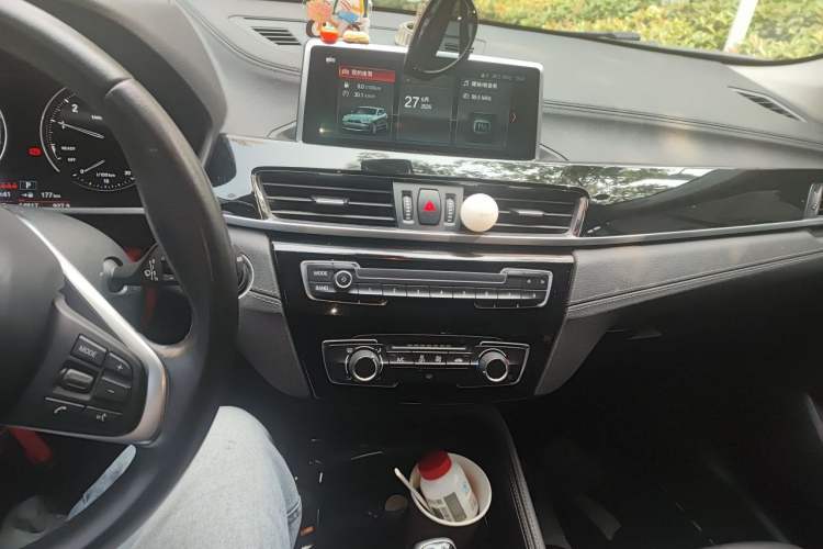 Used BMW X2 2019 sDrive20i M Sport Package China VI Emission Standard Audio And AC Panel