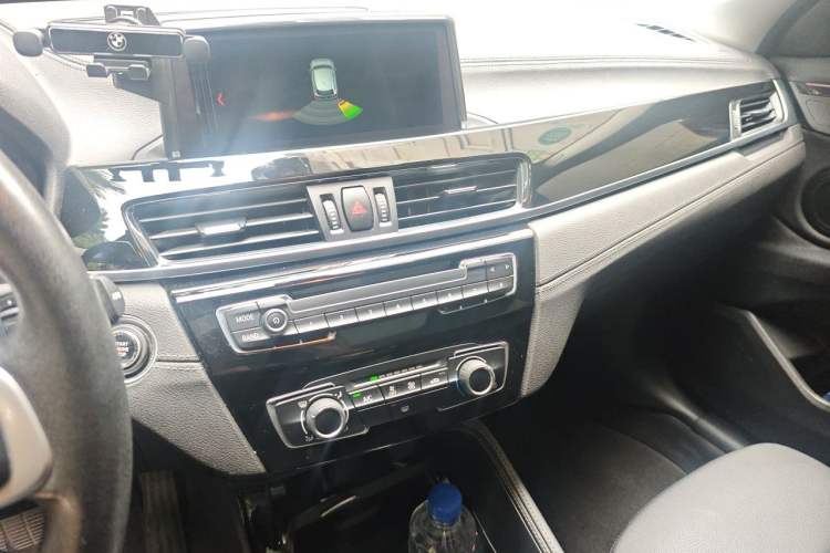 Used BMW X2 2019 sDrive20i M Sport Package China VI Emission Standard Audio And AC Panel