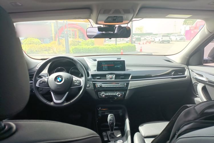 Used BMW X2 2019 sDrive20i M Sport Package China VI Emission Standard Center Console