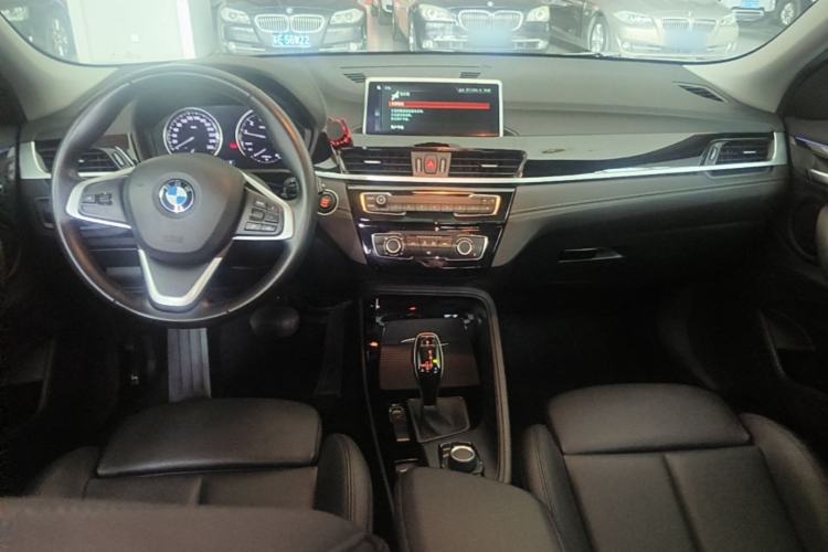 Used BMW X2 2019 sDrive20i M Sport Package China VI Emission Standard Center Console