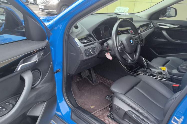 Used BMW X2 2019 sDrive20i M Sport Package China VI Emission Standard Driver Seat