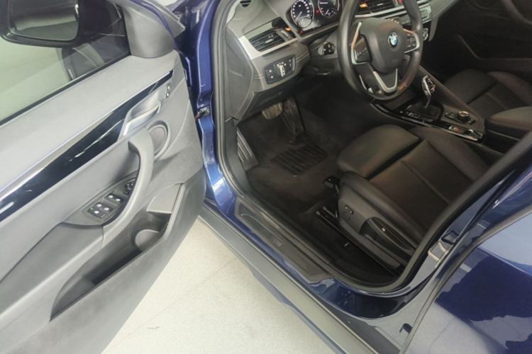 Used BMW X2 2019 sDrive20i M Sport Package China VI Emission Standard Driver Seat