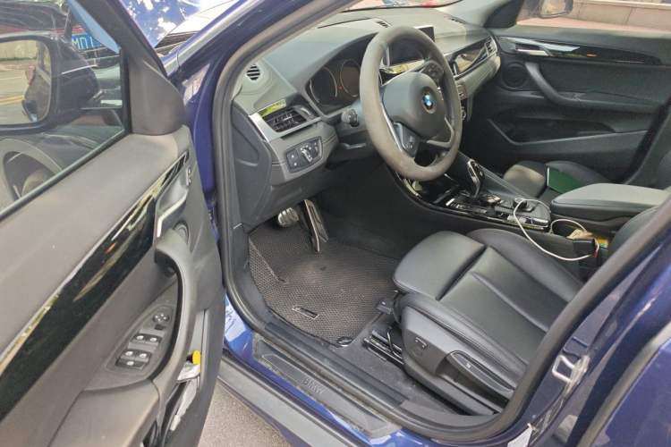 Used BMW X2 2019 sDrive20i M Sport Package China VI Emission Standard Driver Seat