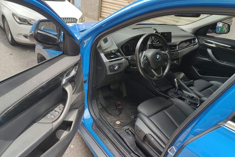 Used BMW X2 2019 sDrive20i M Sport Package China VI Emission Standard Driver Seat