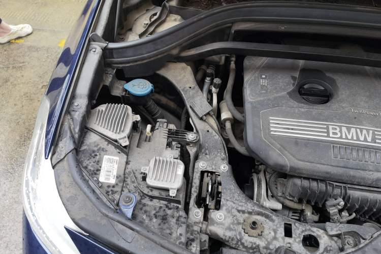 Used BMW X2 2019 sDrive20i M Sport Package China VI Emission Standard Engine Bay Right