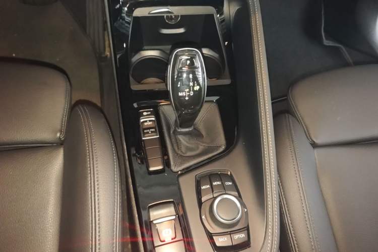 Used BMW X2 2019 sDrive20i M Sport Package China VI Emission Standard Gear Lever