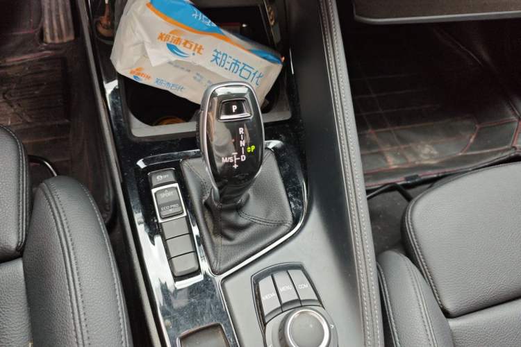 Used BMW X2 2019 sDrive20i M Sport Package China VI Emission Standard Gear Lever