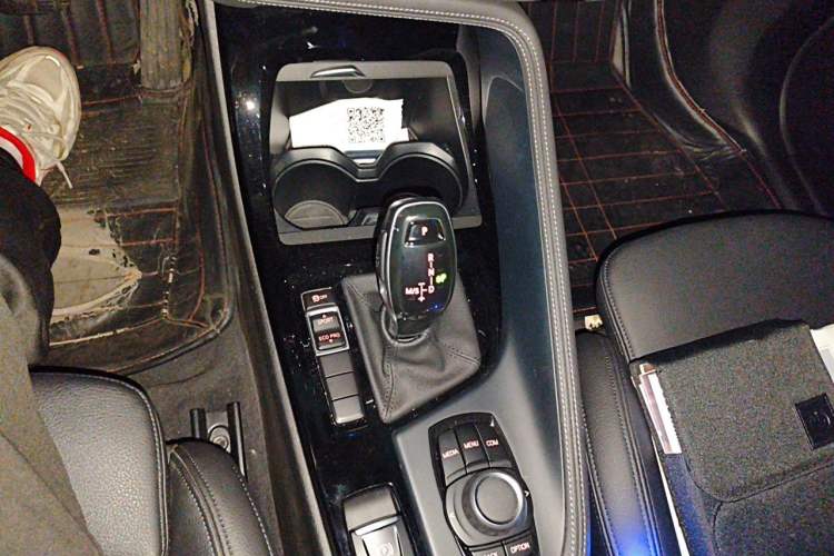Used BMW X2 2019 sDrive25i Leading Edition M Sport Package China VI Gear Lever
