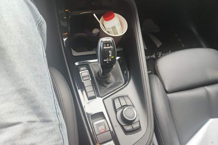 Used BMW X2 2019 sDrive20i M Sport Package China VI Emission Standard Gear Lever