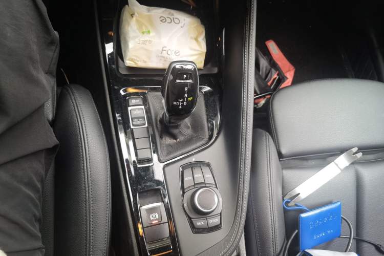 Used BMW X2 2019 sDrive20i M Sport Package China VI Emission Standard Gear Lever