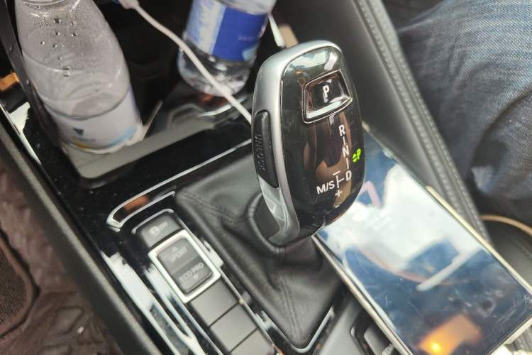 Used BMW X2 2019 sDrive20i M Sport Package China VI Emission Standard Gear Lever