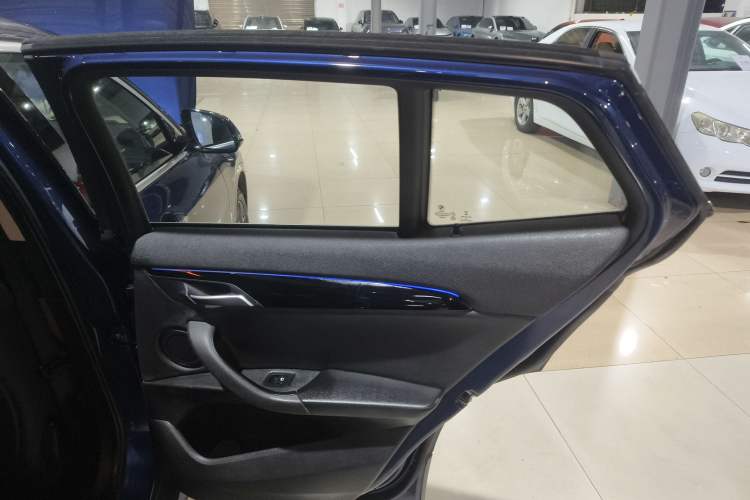 Used BMW X2 2019 sDrive20i M Sport Package China VI Emission Standard Interior 6
