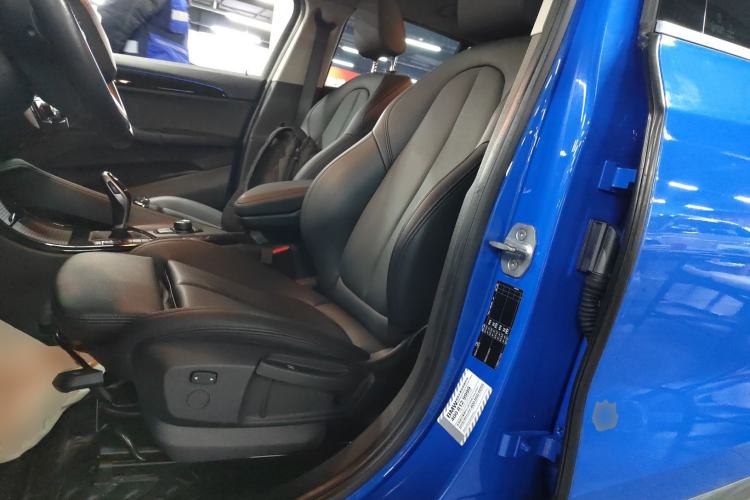 Used BMW X2 2019 sDrive20i M Sport Package China VI Emission Standard Left Front Seat