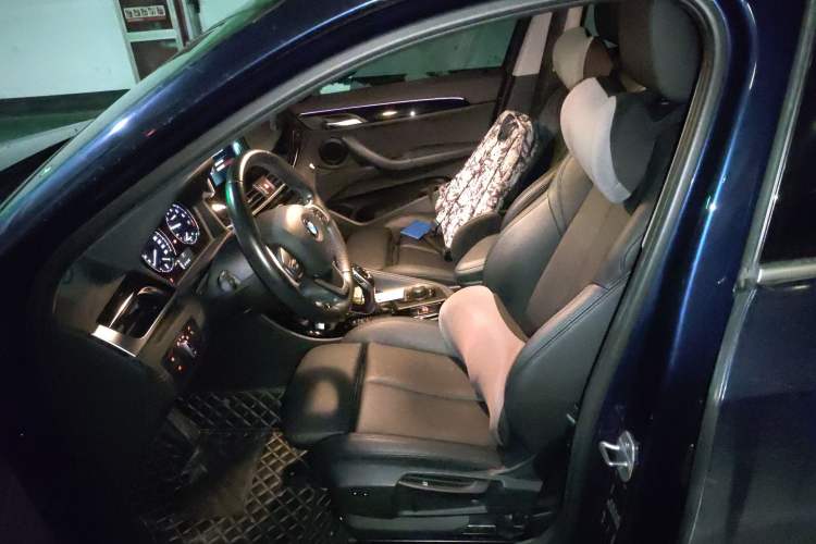 Used BMW X2 2019 sDrive20i M Sport Package China VI Emission Standard Left Front Seat