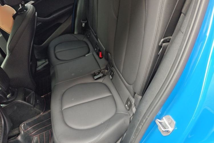 Used BMW X2 2019 sDrive20i M Sport Package China VI Emission Standard Left Rear Seat