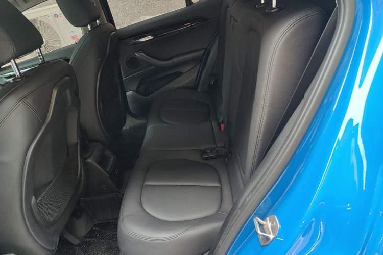 Used BMW X2 2019 sDrive20i M Sport Package China VI Emission Standard Left Rear Seat