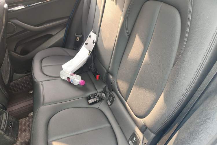 Used BMW X2 2019 sDrive20i M Sport Package China VI Emission Standard Left Rear Seat