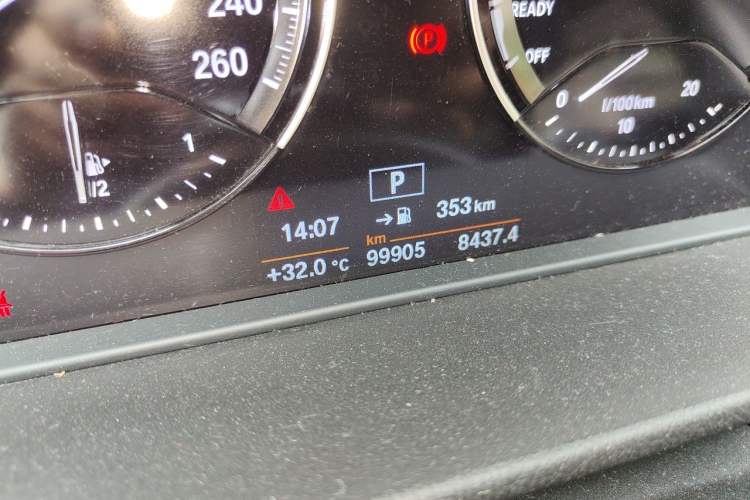Used BMW X2 2019 sDrive20i M Sport Package China VI Emission Standard Odometer Close Up