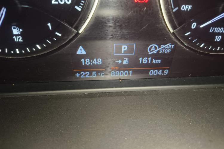 Used BMW X2 2019 sDrive20i M Sport Package China VI Emission Standard Odometer Close Up