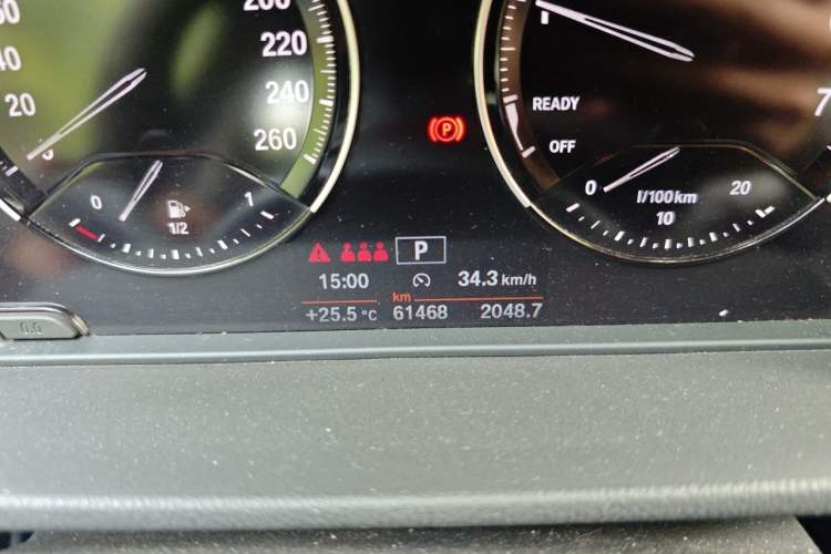 Used BMW X2 2019 sDrive20i M Sport Package China VI Emission Standard Odometer Close Up