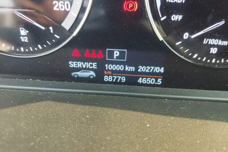 Used BMW X2 2019 sDrive20i M Sport Package China VI Emission Standard Odometer Close Up