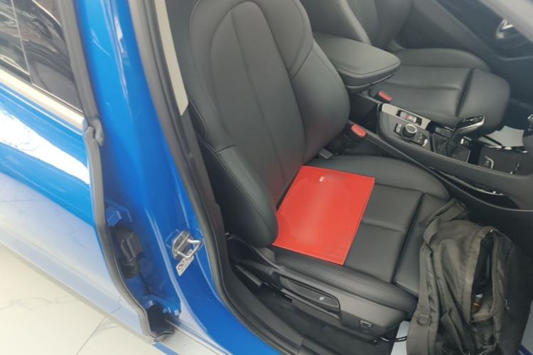 Used BMW X2 2019 sDrive20i M Sport Package China VI Emission Standard Right Front Seat