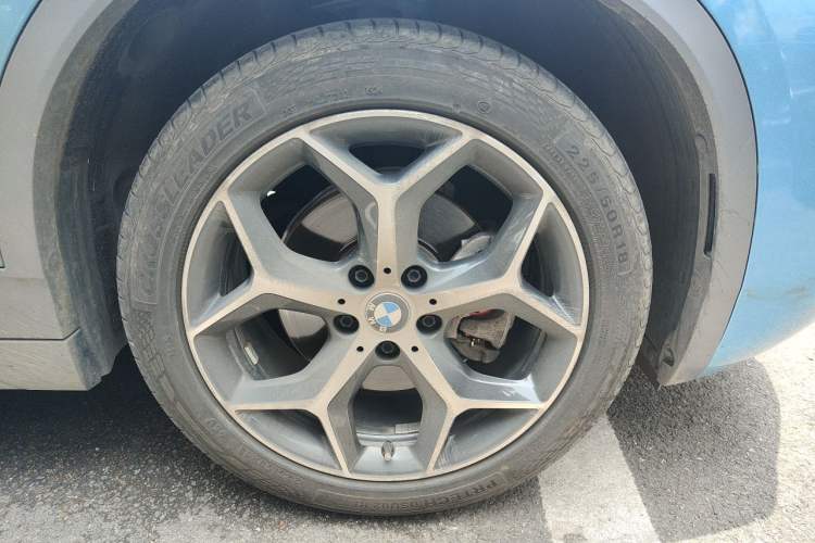 Used BMW X2 2019 sDrive20i M Sport Package China VI Emission Standard Right Front Wheel Hub