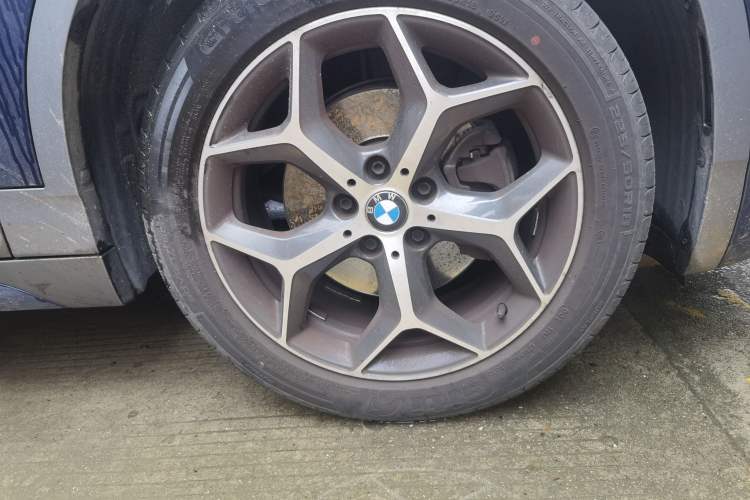 Used BMW X2 2019 sDrive20i M Sport Package China VI Emission Standard Right Front Wheel Hub