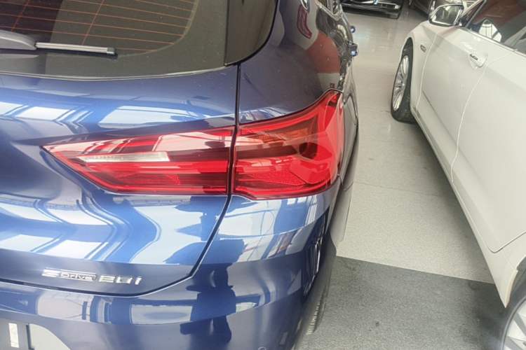 Used BMW X2 2019 sDrive20i M Sport Package China VI Emission Standard Right Rear Taillight