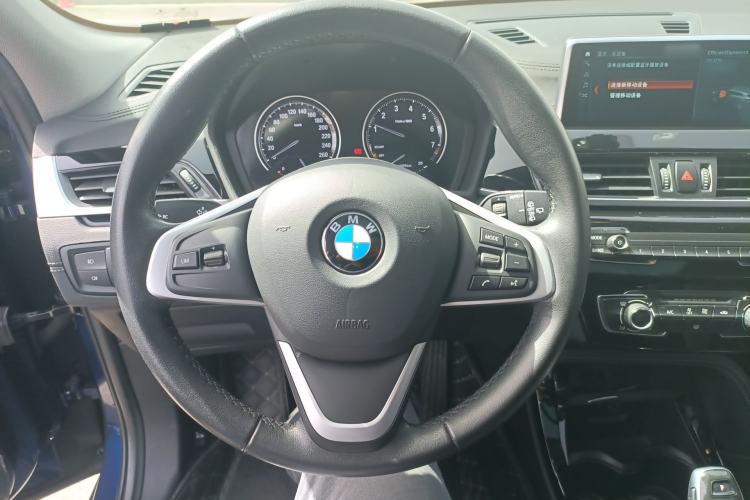 Used BMW X2 2019 sDrive20i M Sport Package China VI Emission Standard Steering Wheel