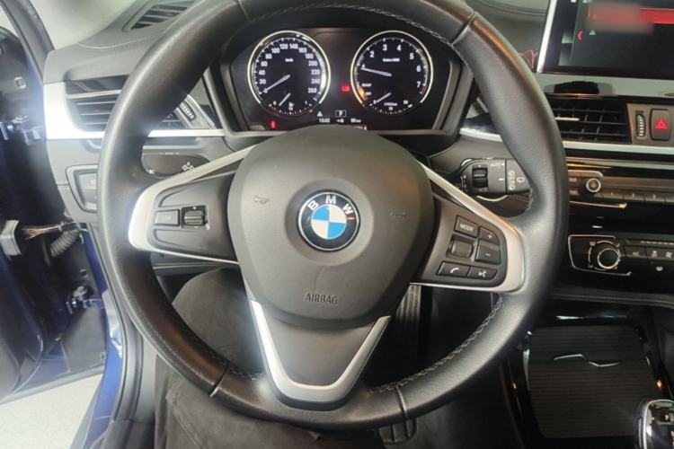 Used BMW X2 2019 sDrive20i M Sport Package China VI Emission Standard Steering Wheel