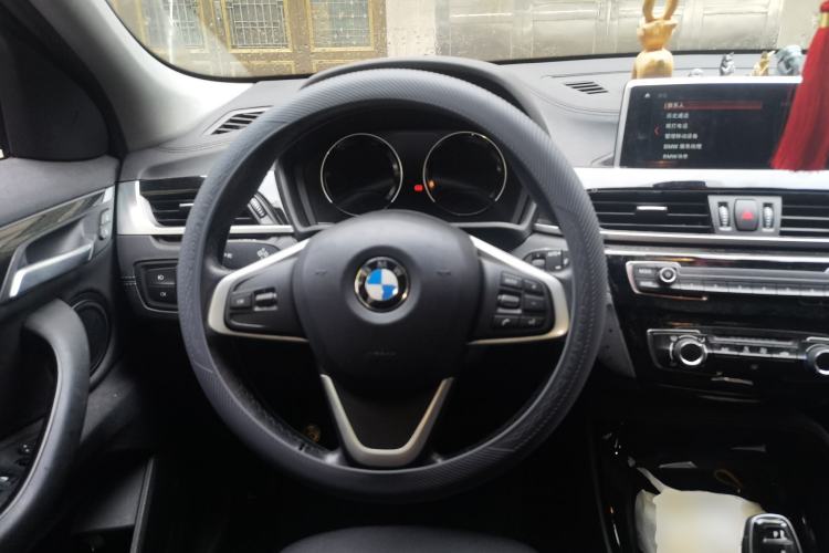 Used BMW X2 2019 sDrive20i M Sport Package China VI Emission Standard Steering Wheel