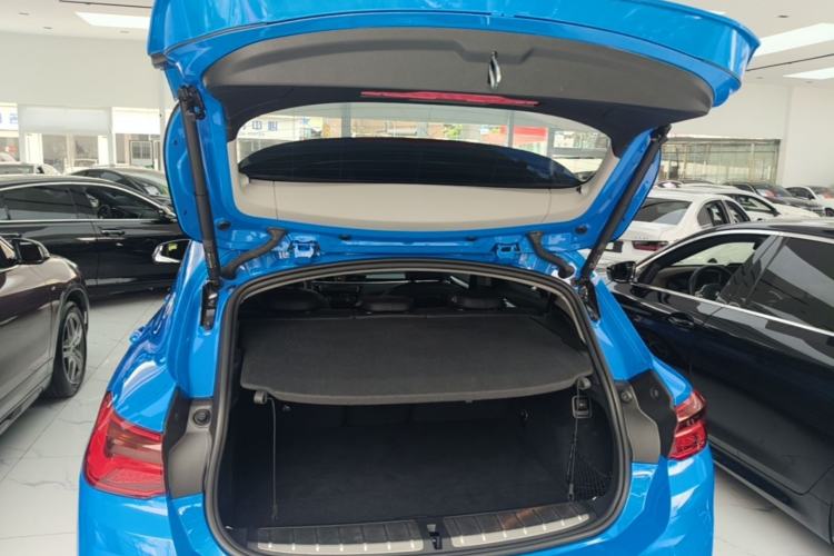 Used BMW X2 2019 sDrive20i M Sport Package China VI Emission Standard Trunk
