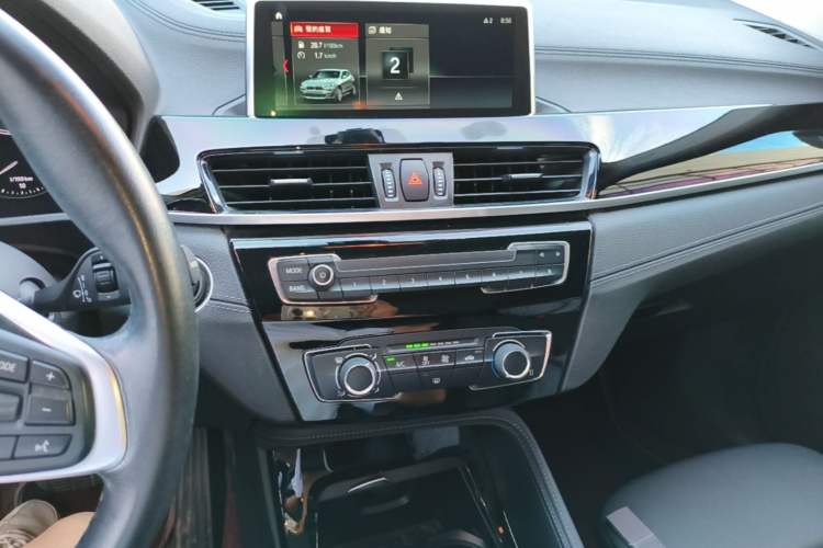 Used BMW X2 2019 sDrive20i M Sport Package China VI Emission Standard Audio And AC Panel