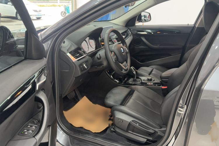 Used BMW X2 2019 sDrive20i M Sport Package China VI Emission Standard Driver Seat