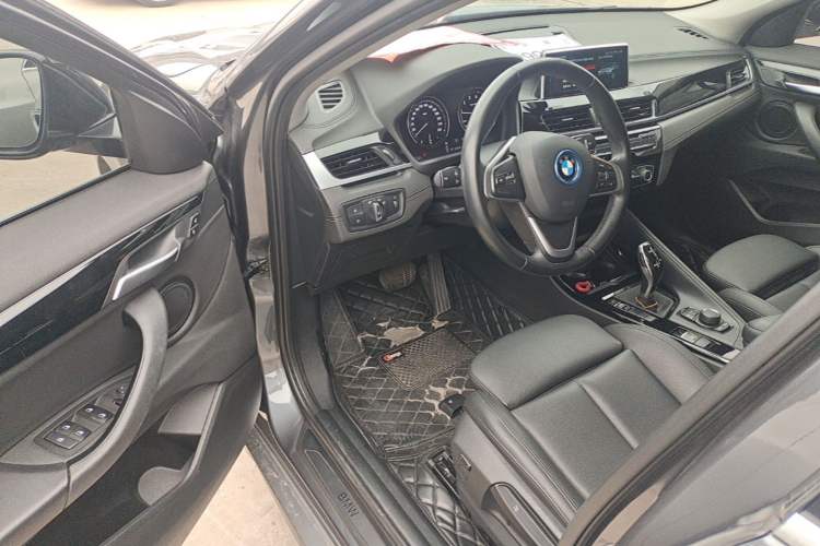 Used BMW X2 2019 sDrive20i M Sport Package China VI Emission Standard Driver Seat