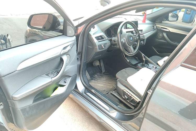 Used BMW X2 2019 xDrive25i M Sport Package China VI Driver Seat