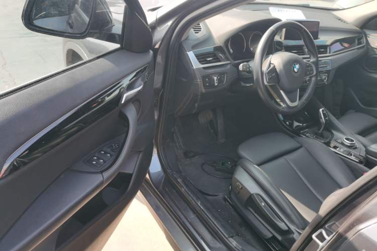 Used BMW X2 2019 sDrive20i M Sport Package China VI Emission Standard Driver Seat