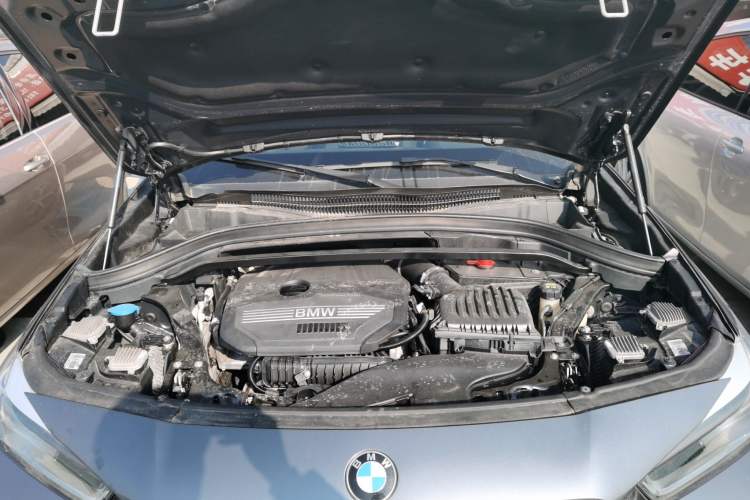 Used BMW X2 2019 sDrive20i M Sport Package China VI Emission Standard Engine Bay