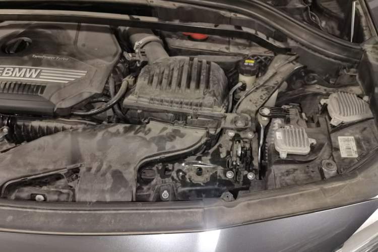 Used BMW X2 2019 sDrive20i M Sport Package China VI Emission Standard Engine Bay Left