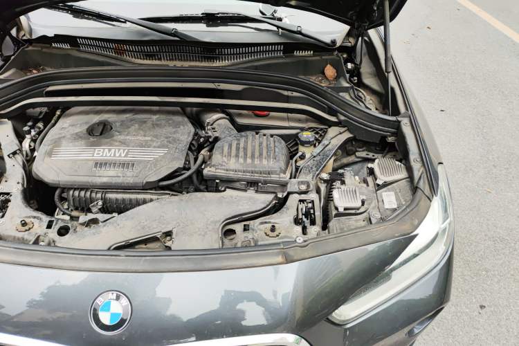 Used BMW X2 2019 sDrive20i M Sport Package China VI Emission Standard Engine Bay Left