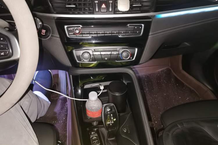 Used BMW X2 2019 sDrive20i M Sport Package China VI Emission Standard Gear Lever