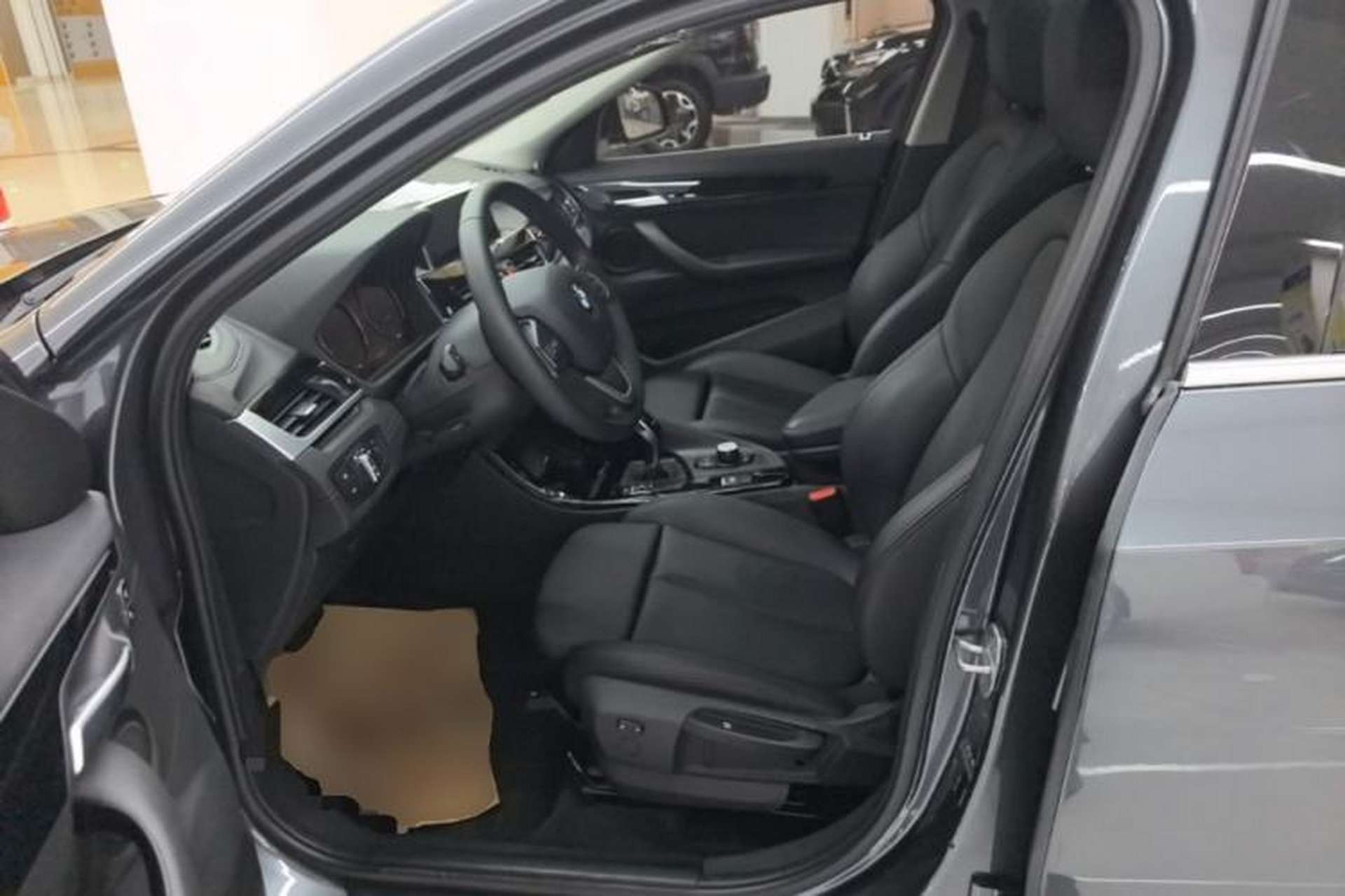 Used BMW X2 2019 sDrive20i M Sport Package China VI Emission Standard Left Front Seat