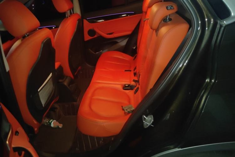 Used BMW X2 2019 sDrive20i M Sport Package China VI Emission Standard Left Rear Seat