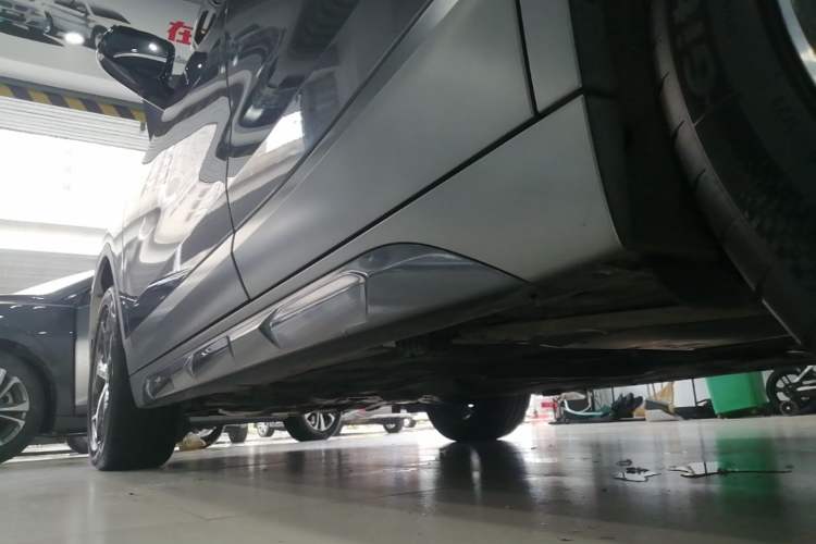 Used BMW X2 2019 sDrive20i M Sport Package China VI Emission Standard Left Side Sill