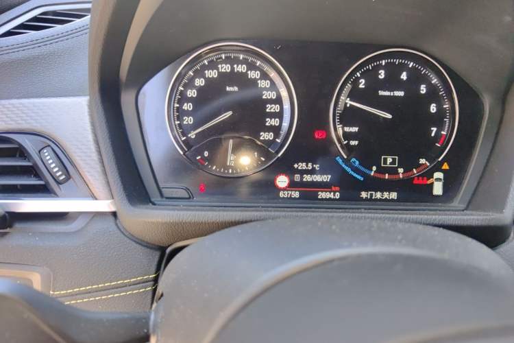 Used BMW X2 2019 xDrive25i M Sport Package China VI Odometer Close Up