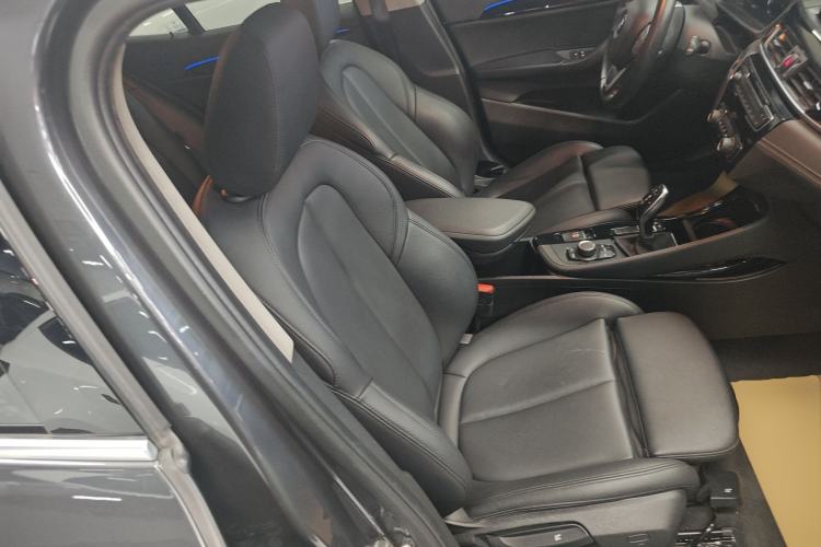 Used BMW X2 2019 sDrive20i M Sport Package China VI Emission Standard Right Front Seat