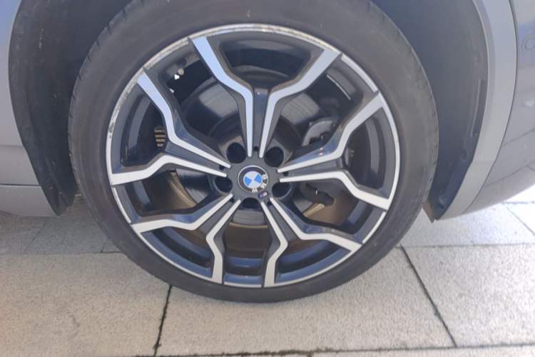 Used BMW X2 2019 xDrive25i M Sport Package China VI Right Front Wheel Hub